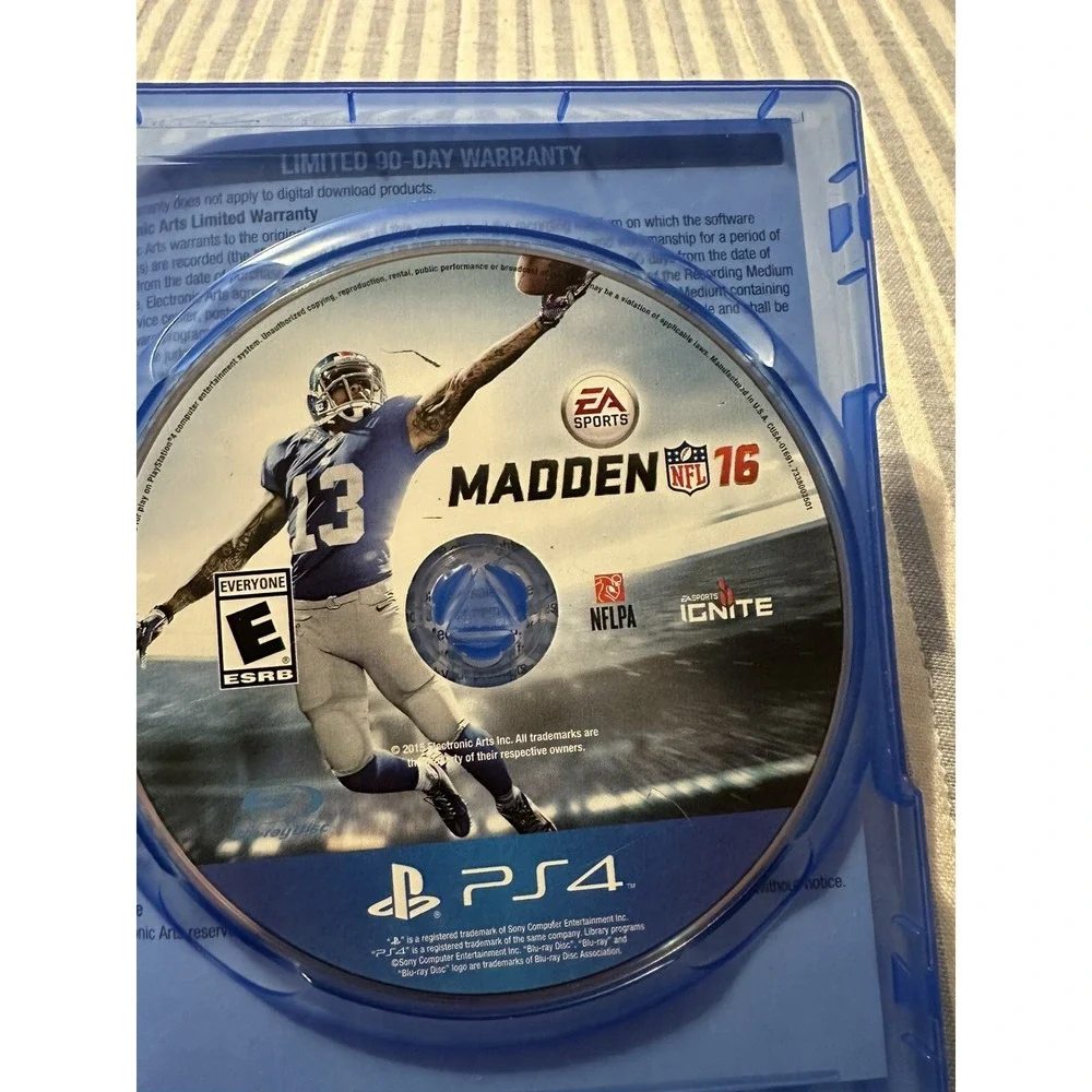 Madden NFL 16‎ (Sony PlayStation 4, 2015)